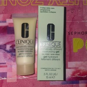 5 for $25! Clinique Dramatically Different Oil-Free Gel